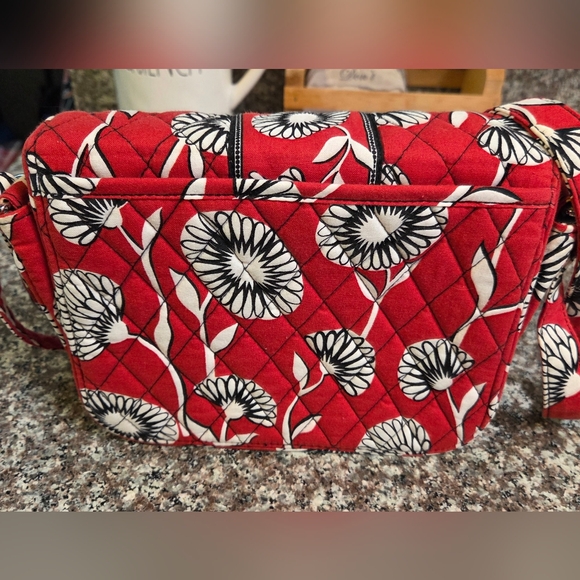 Vera Bradley Red Floral Crossbody Bag - Picture 2 of 6